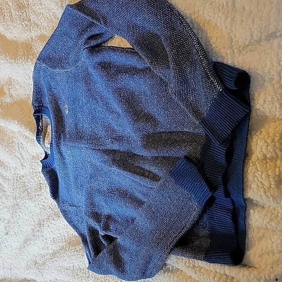 XL Hollister blue and white knit sweater - Picture 2 of 2